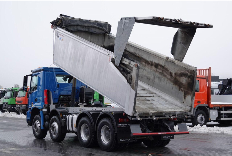 Mercedes-Benz AROCS 3243 / 8x4 / WYWROTKA 20m3 / TYLNOZSYP / EURO 6 / OPONY 10 - Sklápač: obrázok 3 Mercedes-Benz AROCS 3243 / 8x4 / WYWROTKA 20m3 / TYLNOZSYP / EURO 6 / OPONY 10 - Sklápač: obrázok 3