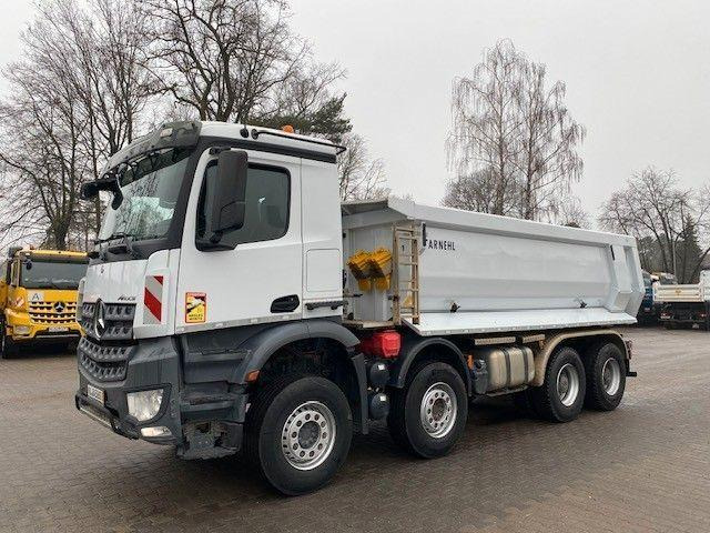 Mercedes-Benz AROCS 3743 - Sklápač: obrázok 2 Mercedes-Benz AROCS 3743 - Sklápač: obrázok 2