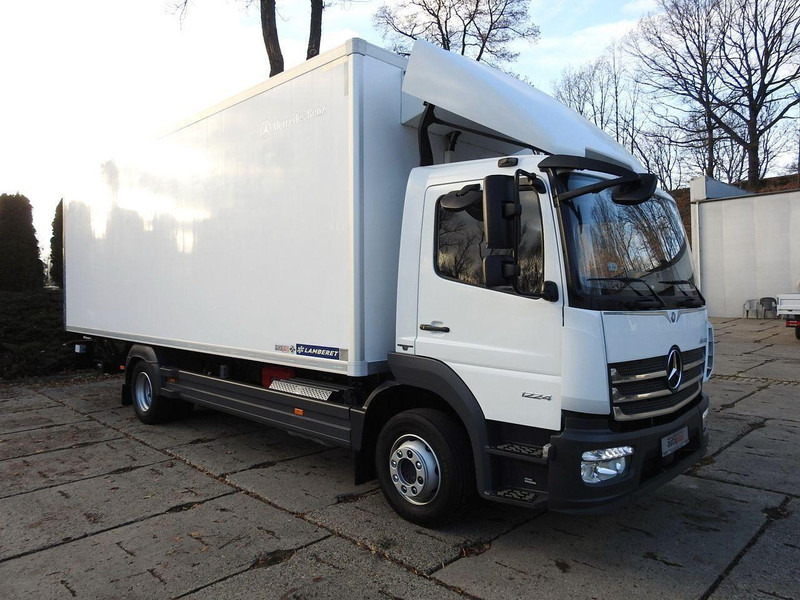 Mercedes-Benz ATEGO 12.24 KONTENER CHŁODNIA -10*C WINDA 16 PALET FUNKCJA GRZAN - Chladirenské nákladné vozidlo: obrázok 4 Mercedes-Benz ATEGO 12.24 KONTENER CHŁODNIA -10*C WINDA 16 PALET FUNKCJA GRZAN - Chladirenské nákladné vozidlo: obrázok 4