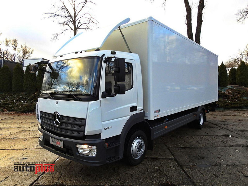 Mercedes-Benz ATEGO 12.24 KONTENER WINDA 18 PALET TEMPOMAT KLIMATYZACJA AUTOMA - Skříňový nákladní auto: obrázok 1 Mercedes-Benz ATEGO 12.24 KONTENER WINDA 18 PALET TEMPOMAT KLIMATYZACJA AUTOMA - Skříňový nákladní auto: obrázok 1