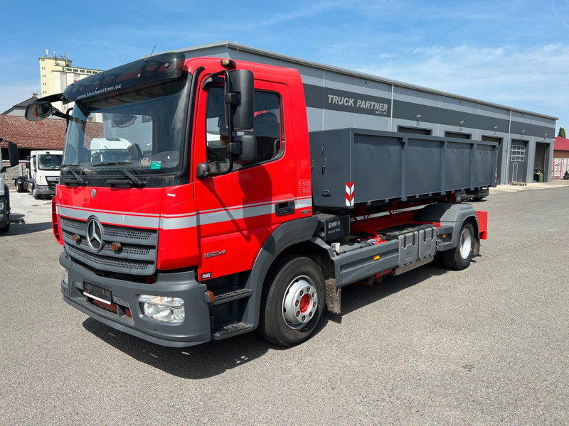 Mercedes-Benz ATEGO 1524, ABROLLKIPPER HIAB 1570MM - Valníkový/ Plošinový nákladný automobil, Auto s hydraulickou rukou: obrázok 1 Mercedes-Benz ATEGO 1524, ABROLLKIPPER HIAB 1570MM - Valníkový/ Plošinový nákladný automobil, Auto s hydraulickou rukou: obrázok 1