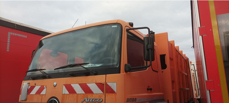 Mercedes-Benz ATEGO 2528 2628 ZOELLER MEDIUM Garbage Truck - Auto na odvoz odpadu: obrázok 2 Mercedes-Benz ATEGO 2528 2628 ZOELLER MEDIUM Garbage Truck - Auto na odvoz odpadu: obrázok 2