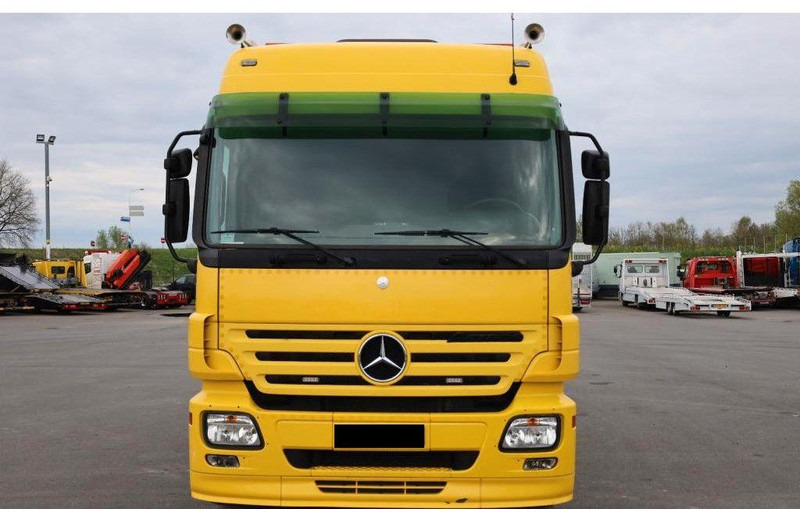 Mercedes-Benz Actros 2532 Vehicle transporter + crane Hiab 477EP-5 HiPro 6x2 - Nákladné vozidlo na prepravu automobilov: obrázok 1 Mercedes-Benz Actros 2532 Vehicle transporter + crane Hiab 477EP-5 HiPro 6x2 - Nákladné vozidlo na prepravu automobilov: obrázok 1