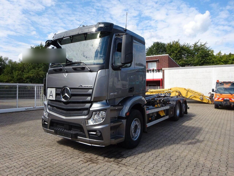 Mercedes-Benz Actros 2545 Hook lift truck 6x2 - Hákový nosič kontajnerov, Auto s hydraulickou rukou: obrázok 1 Mercedes-Benz Actros 2545 Hook lift truck 6x2 - Hákový nosič kontajnerov, Auto s hydraulickou rukou: obrázok 1