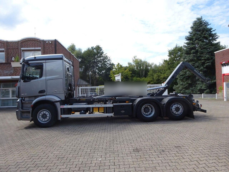 Mercedes-Benz Actros 2545 Hook lift truck 6x2 - Hákový nosič kontajnerov, Auto s hydraulickou rukou: obrázok 4 Mercedes-Benz Actros 2545 Hook lift truck 6x2 - Hákový nosič kontajnerov, Auto s hydraulickou rukou: obrázok 4