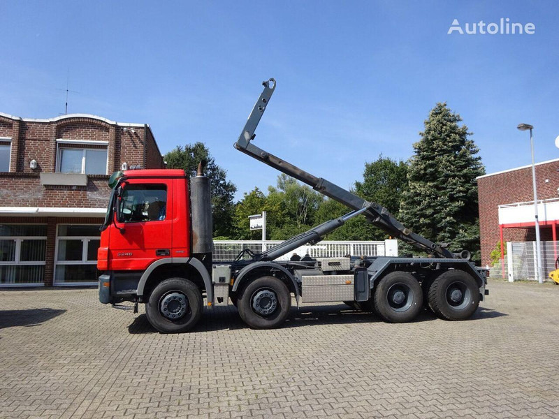 Mercedes-Benz Actros 3246 - Hook lift truck - Hákový nosič kontajnerov: obrázok 3 Mercedes-Benz Actros 3246 - Hook lift truck - Hákový nosič kontajnerov: obrázok 3