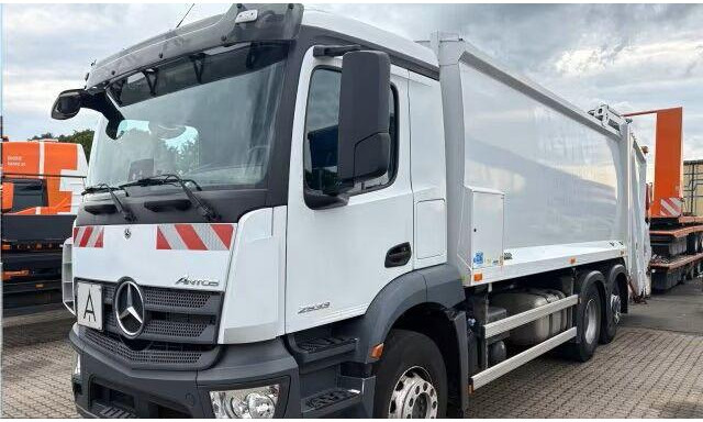 Mercedes-Benz Antos 2533 - Garbage truck - Auto na odvoz odpadu: obrázok 1 Mercedes-Benz Antos 2533 - Garbage truck - Auto na odvoz odpadu: obrázok 1