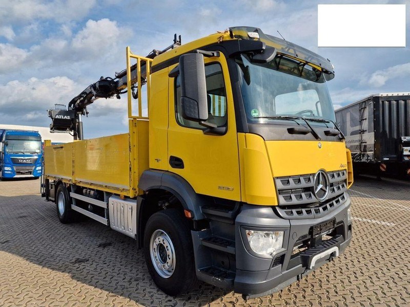 Mercedes-Benz Arocs 1830 - Valníkový/ Plošinový nákladný automobil, Auto s hydraulickou rukou: obrázok 3 Mercedes-Benz Arocs 1830 - Valníkový/ Plošinový nákladný automobil, Auto s hydraulickou rukou: obrázok 3