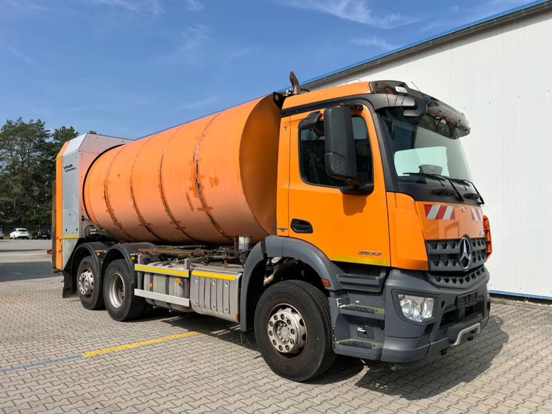 Mercedes-Benz Arocs 2533 - Garbage truck - Auto na odvoz odpadu: obrázok 2 Mercedes-Benz Arocs 2533 - Garbage truck - Auto na odvoz odpadu: obrázok 2