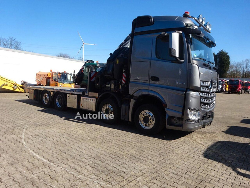 Mercedes-Benz Arocs 3453 8x2 Open Flatbed + Crane Fassi F820 - Valníkový/ Plošinový nákladný automobil, Auto s hydraulickou rukou: obrázok 3 Mercedes-Benz Arocs 3453 8x2 Open Flatbed + Crane Fassi F820 - Valníkový/ Plošinový nákladný automobil, Auto s hydraulickou rukou: obrázok 3