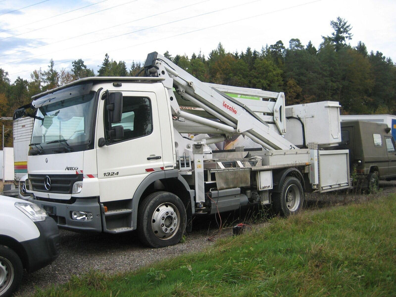 Mercedes-Benz Atego 1324 Bucket truck - Tecchio 27 m - Automobilová plošina: obrázok 1 Mercedes-Benz Atego 1324 Bucket truck - Tecchio 27 m - Automobilová plošina: obrázok 1