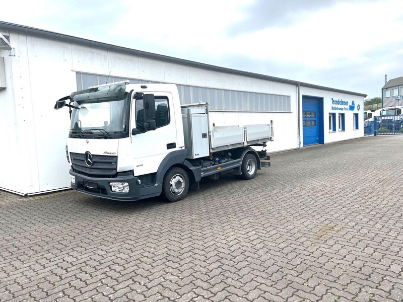 Mercedes-Benz Atego 3 8.18 4x2 3 Seiten Kipper - Sklápač: obrázok 4 Mercedes-Benz Atego 3 8.18 4x2 3 Seiten Kipper - Sklápač: obrázok 4
