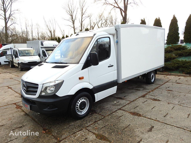 Mercedes-Benz SPRINTER 313 Izotermes - Chladirenské nákladné vozidlo: obrázok 3 Mercedes-Benz SPRINTER 313 Izotermes - Chladirenské nákladné vozidlo: obrázok 3