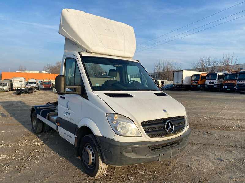 Mercedes-Benz Sprinter 515 - BE Mini Trekker - SZM - 3.5t - Mini ťahač: obrázok 2 Mercedes-Benz Sprinter 515 - BE Mini Trekker - SZM - 3.5t - Mini ťahač: obrázok 2