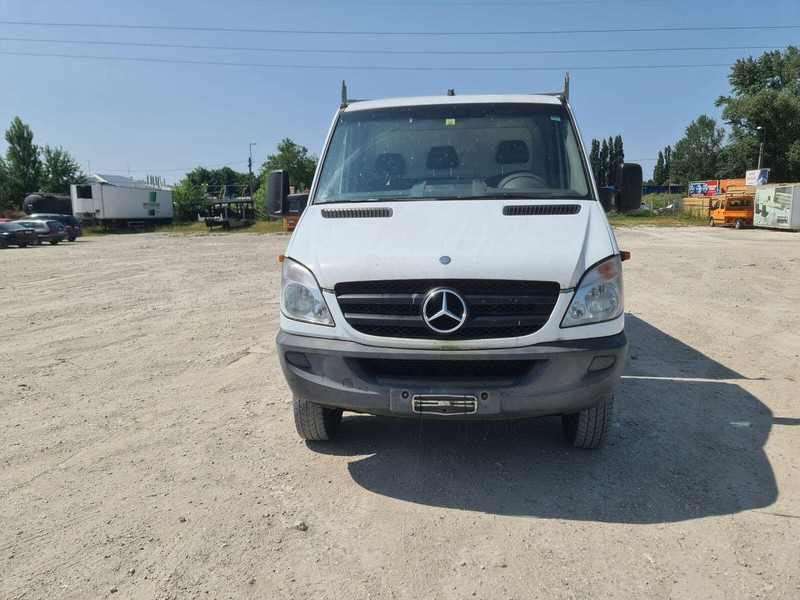 Mercedes-Benz Sprinter 519 CDi 4x4x - Pritsche+Plane - Plachtová dodávka: obrázok 2 Mercedes-Benz Sprinter 519 CDi 4x4x - Pritsche+Plane - Plachtová dodávka: obrázok 2