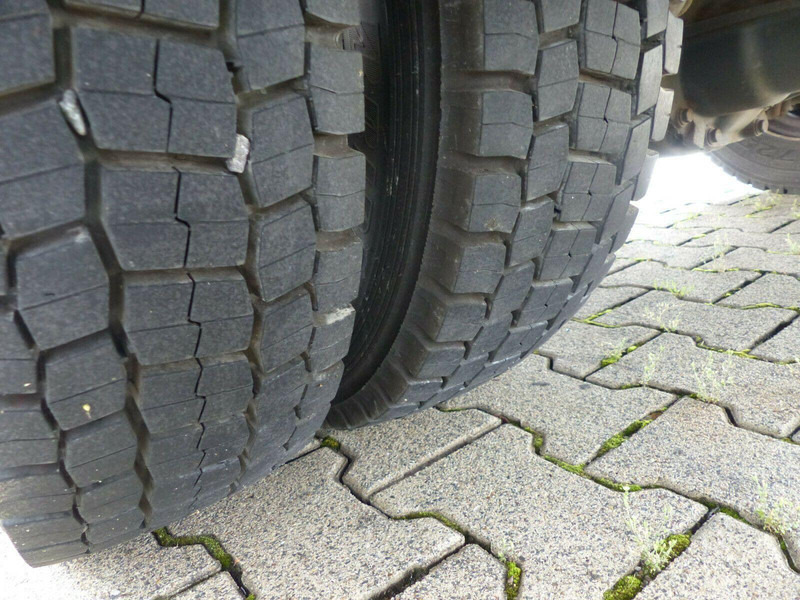 Nákladné auto na prepravu koní Mercedes-Benz Vario 818 Doka horse transporter + Tail lift: obrázok 16 Nákladné auto na prepravu koní Mercedes-Benz Vario 818 Doka horse transporter + Tail lift: obrázok 16