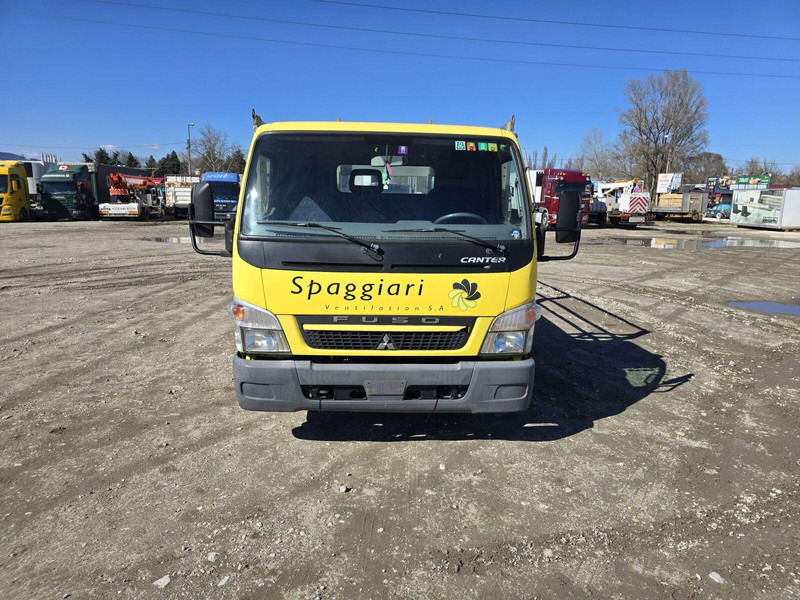 Mitsubishi Canter 3,0 d - Pritsche - Dodávka valník: obrázok 2 Mitsubishi Canter 3,0 d - Pritsche - Dodávka valník: obrázok 2
