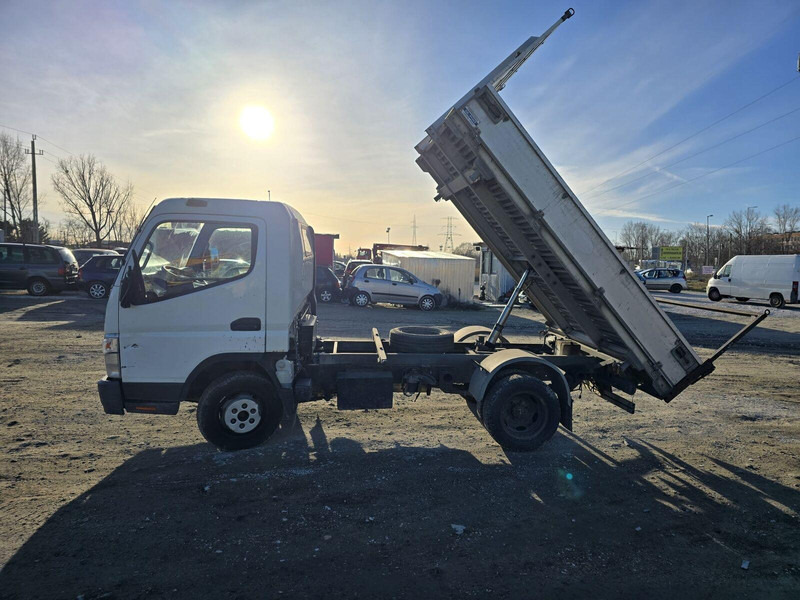 Mitsubishi Canter Fuso 3,0 d - 3 sided Tipper - Dodávka sklápač: obrázok 5 Mitsubishi Canter Fuso 3,0 d - 3 sided Tipper - Dodávka sklápač: obrázok 5