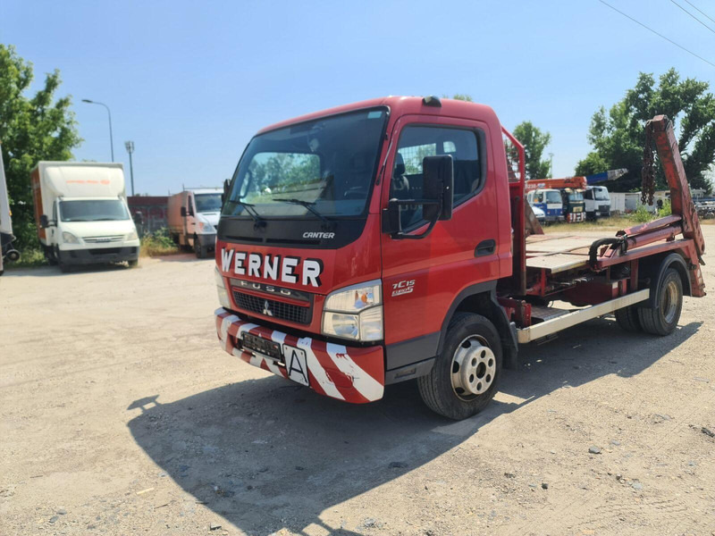Mitsubishi Fuso Canter - skip loader - Ramenový nosič kontajnerov: obrázok 3 Mitsubishi Fuso Canter - skip loader - Ramenový nosič kontajnerov: obrázok 3