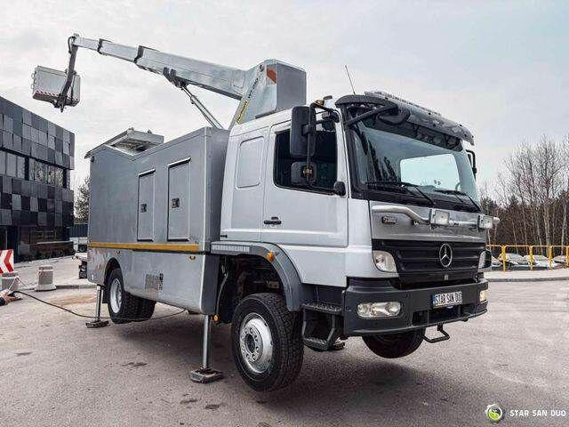 Mercedes-Benz 1529 4x4 Atego Lift Palfinger Wumag WT 230 - Nákladné auto, Auto s hydraulickou rukou: obrázok 4 Mercedes-Benz 1529 4x4 Atego Lift Palfinger Wumag WT 230 - Nákladné auto, Auto s hydraulickou rukou: obrázok 4