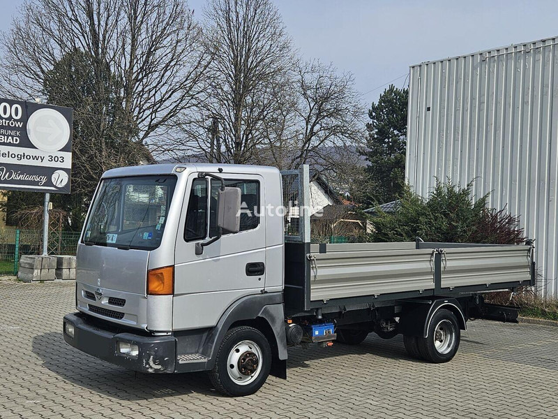 Nissan Atleon 35.110 3 way tipper - Dodávka sklápač: obrázok 1 Nissan Atleon 35.110 3 way tipper - Dodávka sklápač: obrázok 1