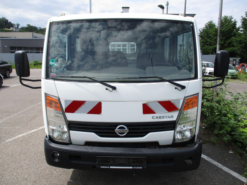 Nissan Cabstar Cabstar 35.XX Doppelkabine - Valníkový/ Plošinový nákladný automobil: obrázok 4 Nissan Cabstar Cabstar 35.XX Doppelkabine - Valníkový/ Plošinový nákladný automobil: obrázok 4
