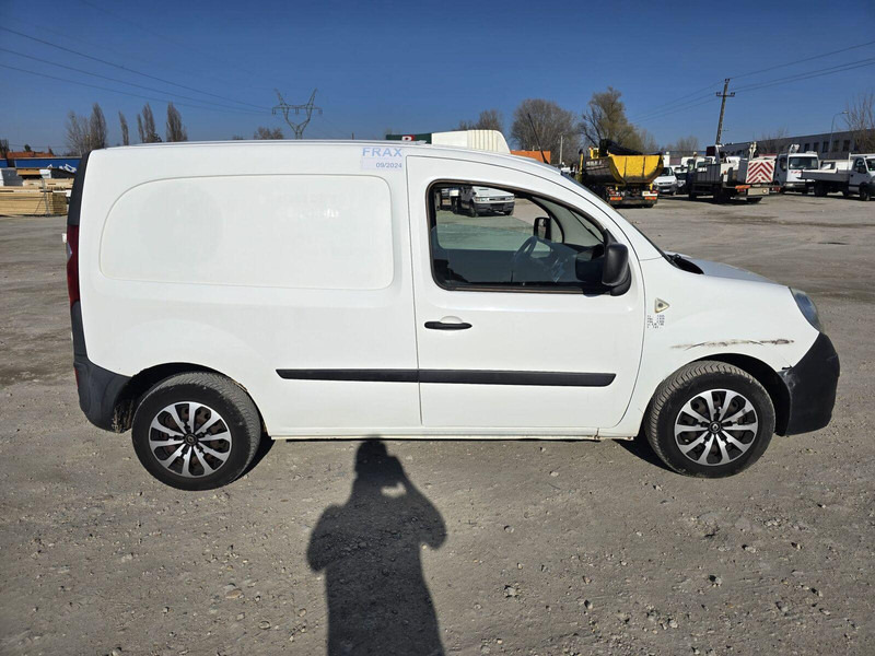 Renault Kangoo - Relec Froid TR10 frigo - Chladiarenská dodávka: obrázok 4 Renault Kangoo - Relec Froid TR10 frigo - Chladiarenská dodávka: obrázok 4