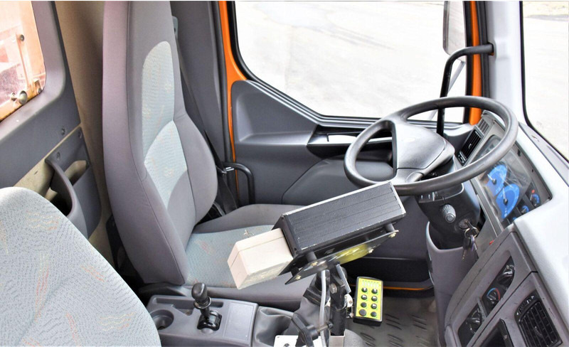 Sklápač Renault MIDLUM 220 DCI: obrázok 11 Sklápač Renault MIDLUM 220 DCI: obrázok 11