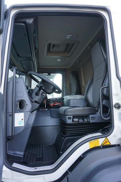 Valníkový/ Plošinový nákladný automobil, Auto s hydraulickou rukou Scania P 250 / ACC / SKRZYNIOWY + HDS + WINDA / PALFINGER PK 12 002 - E: obrázok 7
