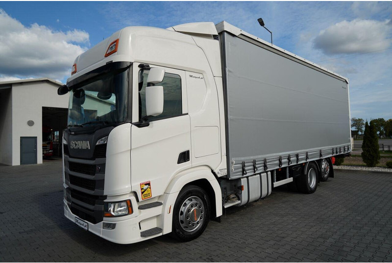 Scania R 450 / MEGA / 6x2 / FIRANKA - 8,2 m / SOLÓWKA / OŚ PODNOSZONA / - Plachtové nákladné vozidlo: obrázok 2 Scania R 450 / MEGA / 6x2 / FIRANKA - 8,2 m / SOLÓWKA / OŚ PODNOSZONA / - Plachtové nákladné vozidlo: obrázok 2
