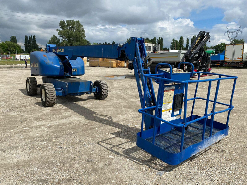 Skyjack SJ40T 4x4 Diesel - Lifting basket - 14m - Pracovná plošina: obrázok 5 Skyjack SJ40T 4x4 Diesel - Lifting basket - 14m - Pracovná plošina: obrázok 5