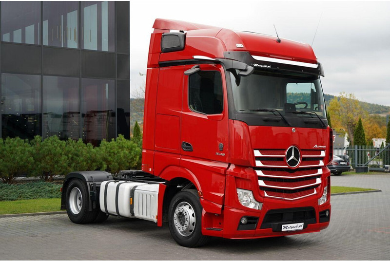 Mercedes-Benz ACTROS 1845 - Ťahač: obrázok 2 Mercedes-Benz ACTROS 1845 - Ťahač: obrázok 2