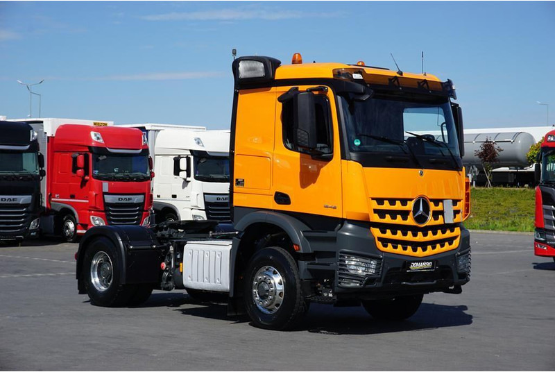 Mercedes-Benz AROCS / 1848 / E 6 / ACC / 4 X 4 / HAD / HYDRAULIKA / RETARDER - Ťahač: obrázok 2 Mercedes-Benz AROCS / 1848 / E 6 / ACC / 4 X 4 / HAD / HYDRAULIKA / RETARDER - Ťahač: obrázok 2