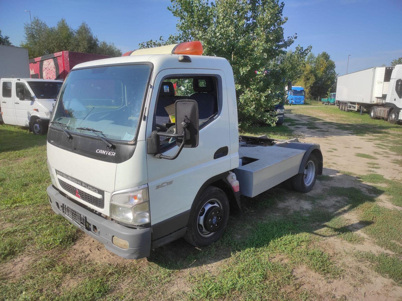 Mitsubishi CANTER 35 C 15 - BE Mini Trekker - SZM - Ťahač: obrázok 2 Mitsubishi CANTER 35 C 15 - BE Mini Trekker - SZM - Ťahač: obrázok 2