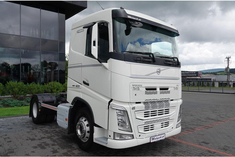 Volvo FH 420 / 13 L / PEŁNY ADR / 2017 ROK / NISKA KABINA / SPROWADZON - Ťahač: obrázok 3 Volvo FH 420 / 13 L / PEŁNY ADR / 2017 ROK / NISKA KABINA / SPROWADZON - Ťahač: obrázok 3