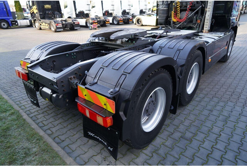 Ťahač Volvo FH16 / 700 / 6x4 / HYDRAULIKA / RETARDER / 3 OSIOWY CIĄGNIK SIOD: obrázok 18 Ťahač Volvo FH16 / 700 / 6x4 / HYDRAULIKA / RETARDER / 3 OSIOWY CIĄGNIK SIOD: obrázok 18