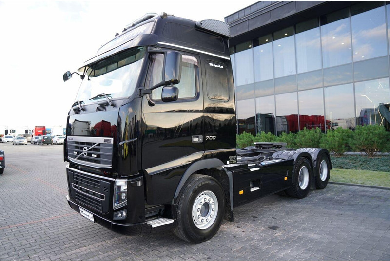 Ťahač Volvo FH16 / 700 / 6x4 / HYDRAULIKA / RETARDER / 3 OSIOWY CIĄGNIK SIOD: obrázok 7 Ťahač Volvo FH16 / 700 / 6x4 / HYDRAULIKA / RETARDER / 3 OSIOWY CIĄGNIK SIOD: obrázok 7