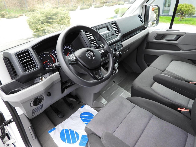 Volkswagen CRAFTER  PLANDEKA 10 PALET WEBASTO TEMPOMAT LEDY  180KM [ 045820 - Plachtová dodávka: obrázok 2 Volkswagen CRAFTER  PLANDEKA 10 PALET WEBASTO TEMPOMAT LEDY  180KM [ 045820 - Plachtová dodávka: obrázok 2