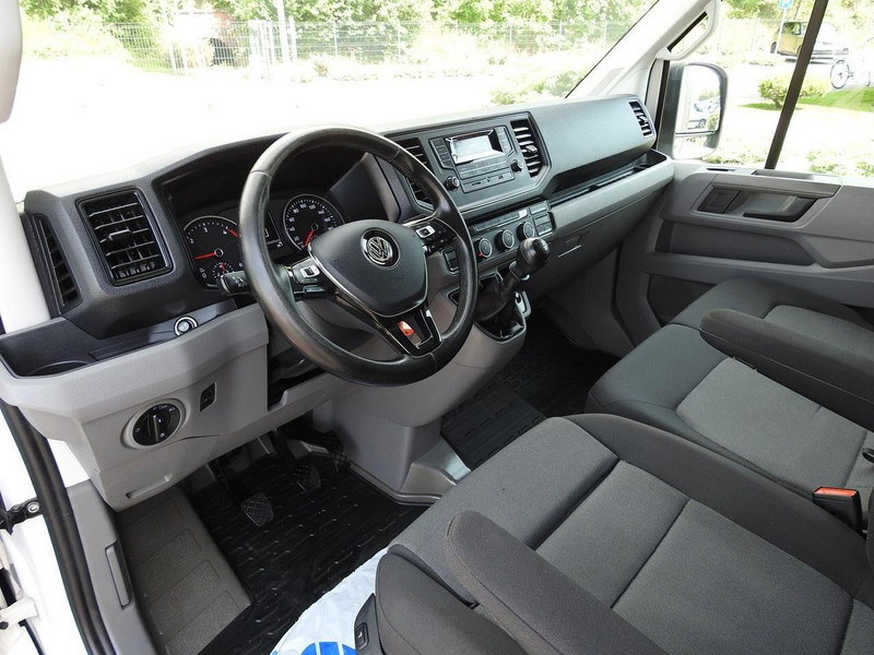 Volkswagen CRAFTER PLANDEKA WINDA 8 PALET WEBASTO TEMPOMAT  180KM [ 032919 - Plachtová dodávka: obrázok 2 Volkswagen CRAFTER PLANDEKA WINDA 8 PALET WEBASTO TEMPOMAT  180KM [ 032919 - Plachtová dodávka: obrázok 2