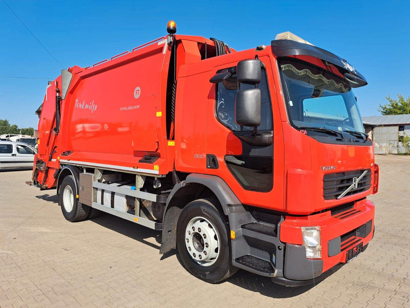 Volvo FE300 - Auto na odvoz odpadu: obrázok 1 Volvo FE300 - Auto na odvoz odpadu: obrázok 1