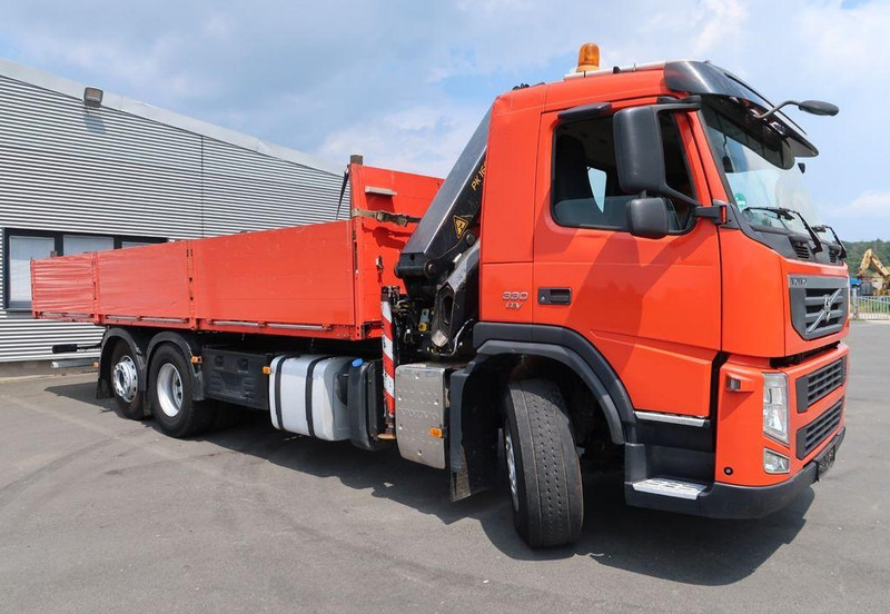 Volvo FM 330 6x2 - Valníkový/ Plošinový nákladný automobil, Auto s hydraulickou rukou: obrázok 1 Volvo FM 330 6x2 - Valníkový/ Plošinový nákladný automobil, Auto s hydraulickou rukou: obrázok 1