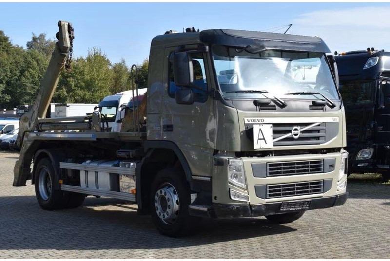 Volvo FM 330 BL - Meiller AK 12 LTD Absetzkipper - Ramenový nosič kontajnerov: obrázok 2 Volvo FM 330 BL - Meiller AK 12 LTD Absetzkipper - Ramenový nosič kontajnerov: obrázok 2