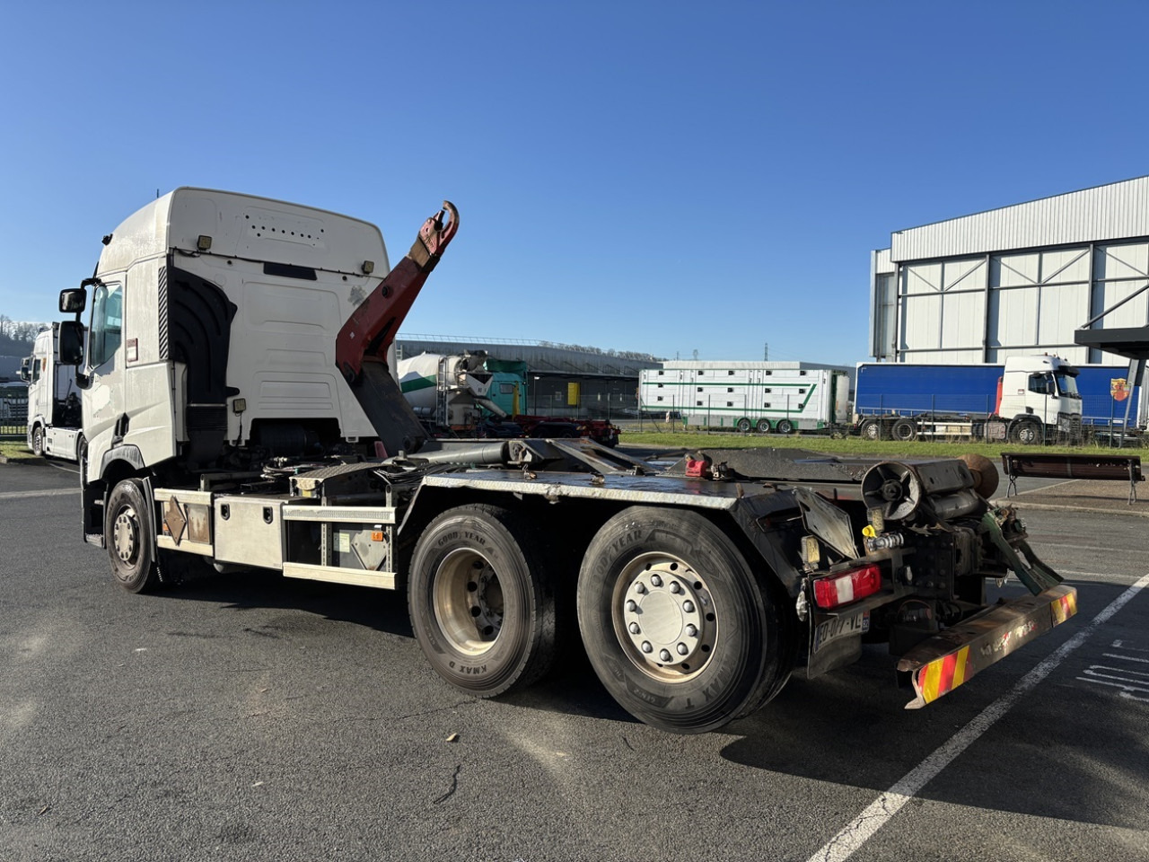 RENAULT T520 6X2 - Iné stroje: obrázok 4 RENAULT T520 6X2 - Iné stroje: obrázok 4