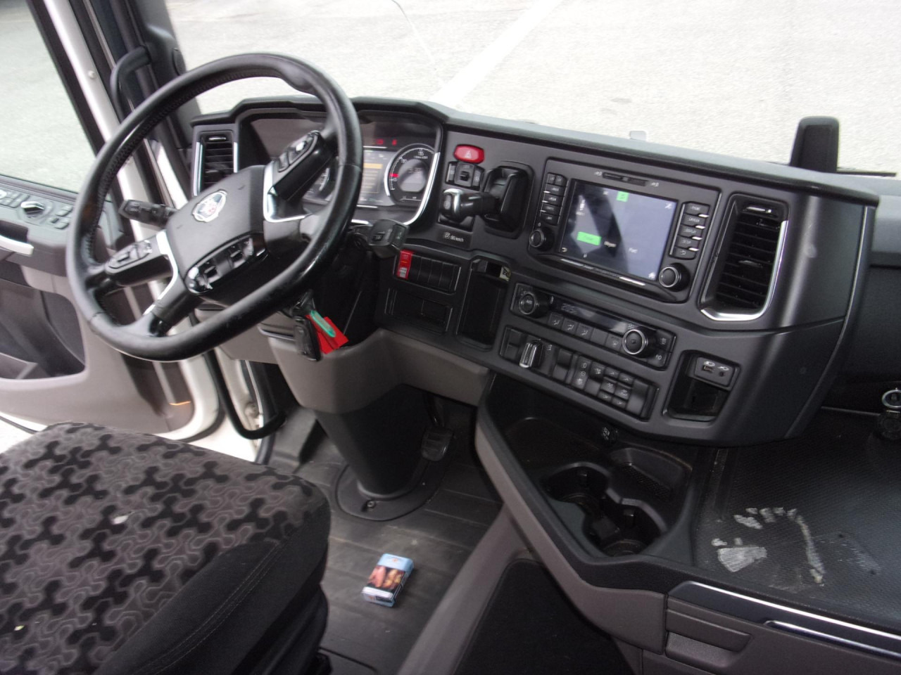 SCANIA R 410 A4x2NA - Ťahač: obrázok 4 SCANIA R 410 A4x2NA - Ťahač: obrázok 4