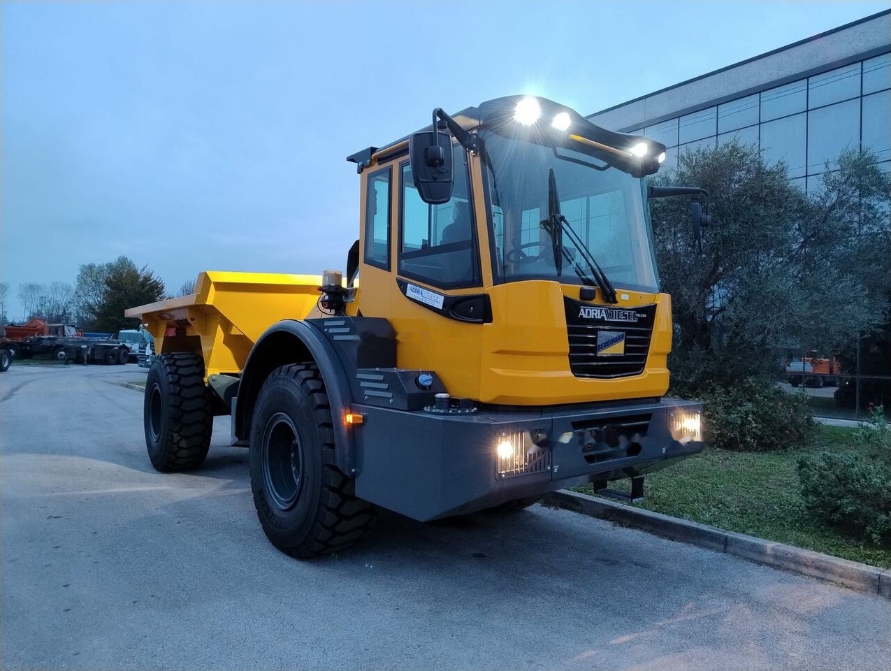 Bergmann C815s - Ťahačový kĺbový damper: obrázok 2 Bergmann C815s - Ťahačový kĺbový damper: obrázok 2