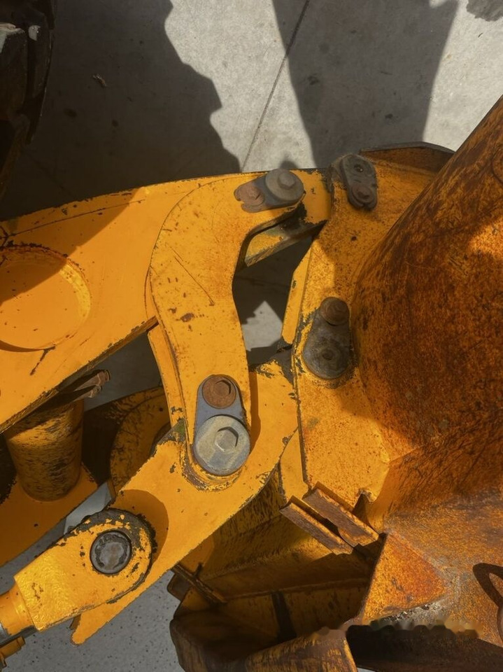 JCB 411 - Kolesový nakladač: obrázok 2 JCB 411 - Kolesový nakladač: obrázok 2