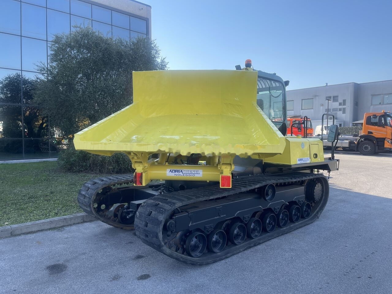 Yanmar C50 - Pásový damper: obrázok 4 Yanmar C50 - Pásový damper: obrázok 4