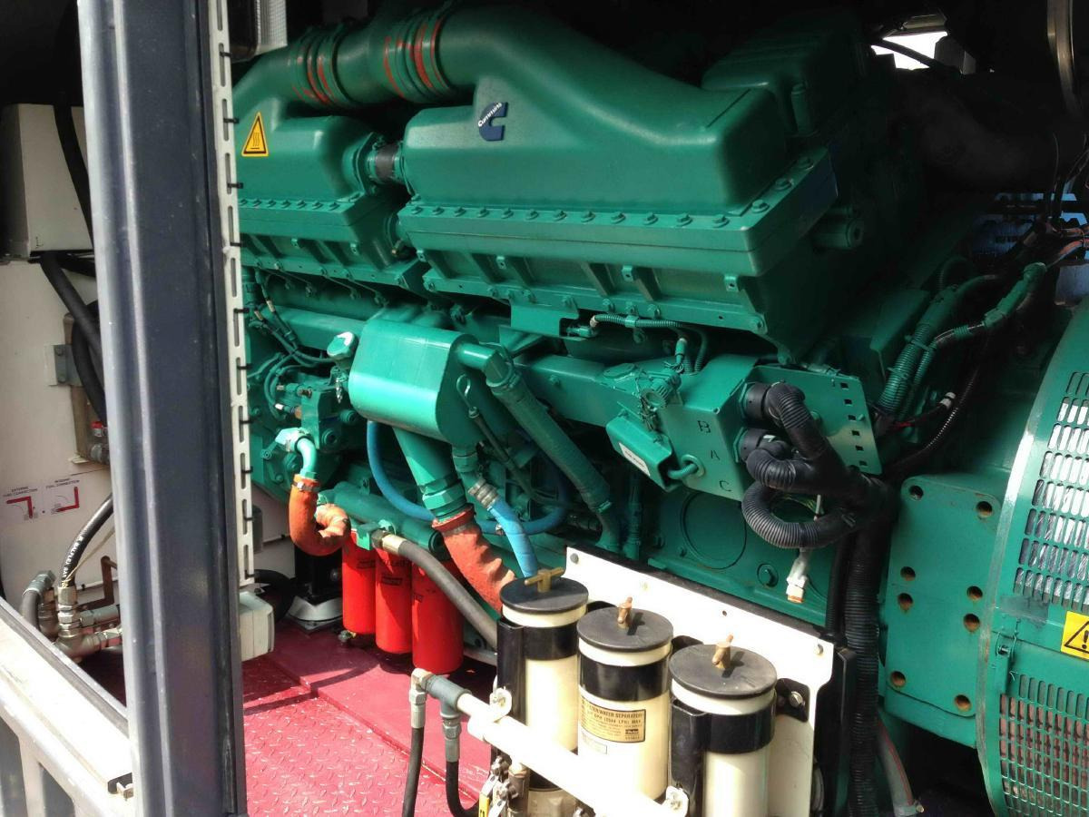 Cummins Generator 1250 KVA QSK45-G4 Engine Super silent Silent - Elektrický generátor: obrázok 4 Cummins Generator 1250 KVA QSK45-G4 Engine Super silent Silent - Elektrický generátor: obrázok 4
