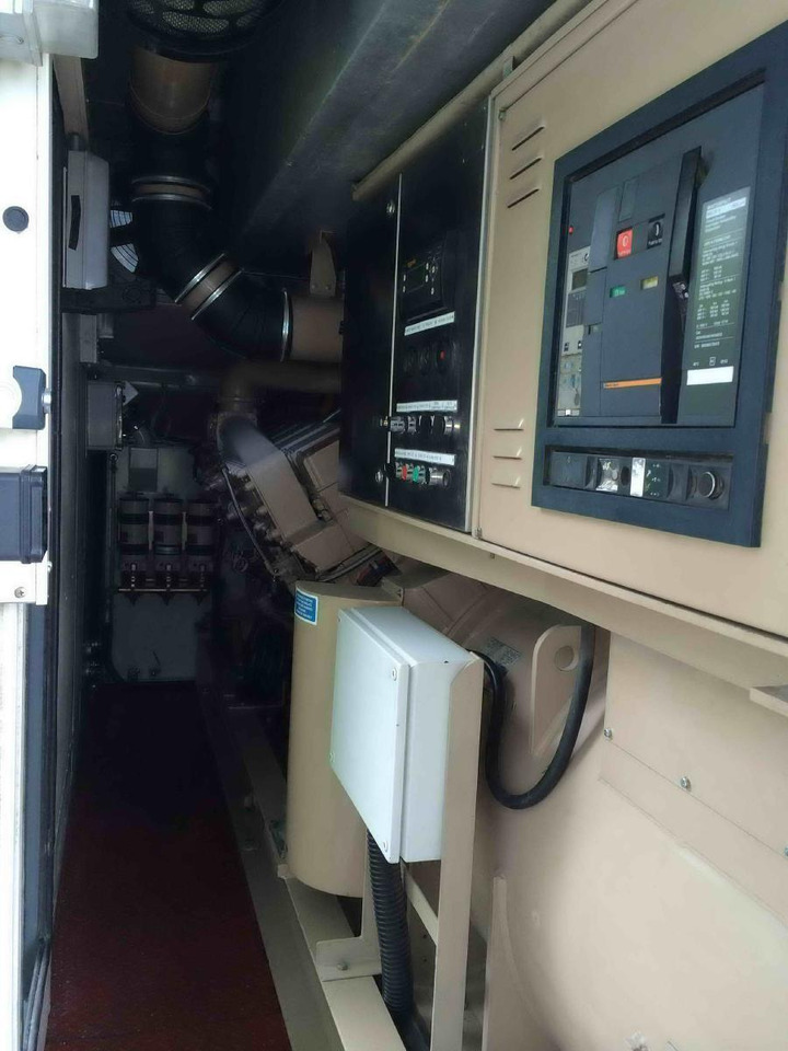 Cummins Generator 1425 KVA powerd by KTA50-G3 - Elektrický generátor: obrázok 4 Cummins Generator 1425 KVA powerd by KTA50-G3 - Elektrický generátor: obrázok 4