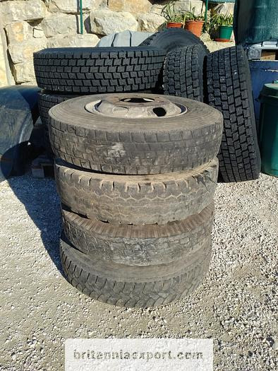 4 x used 7.50-16 LT tyres on 6 studs rims for Toyota Dyna 300 - Kompletné koleso: obrázok 2 4 x used 7.50-16 LT tyres on 6 studs rims for Toyota Dyna 300 - Kompletné koleso: obrázok 2